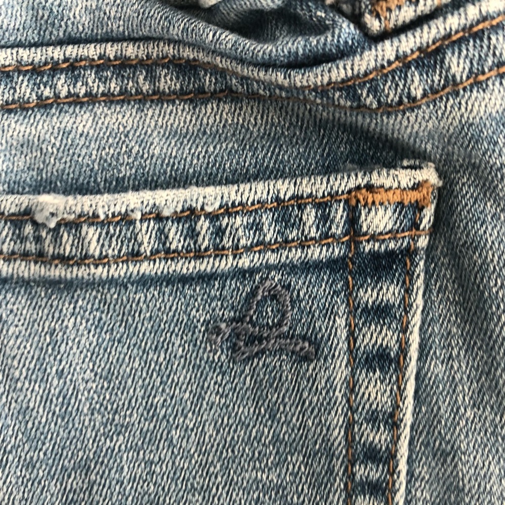 Denim - Picture 5 of 5